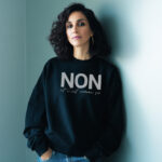 Stylish “NON Et c’est comme ça” sweatshirt designed for Paris lovers - Image 6